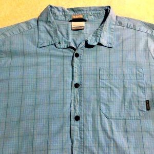 Columbia Brand Men Short Sleeve Shirt XL